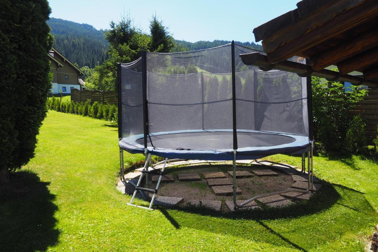 Ferienwohnung Holiday Радщат Екстериор снимка